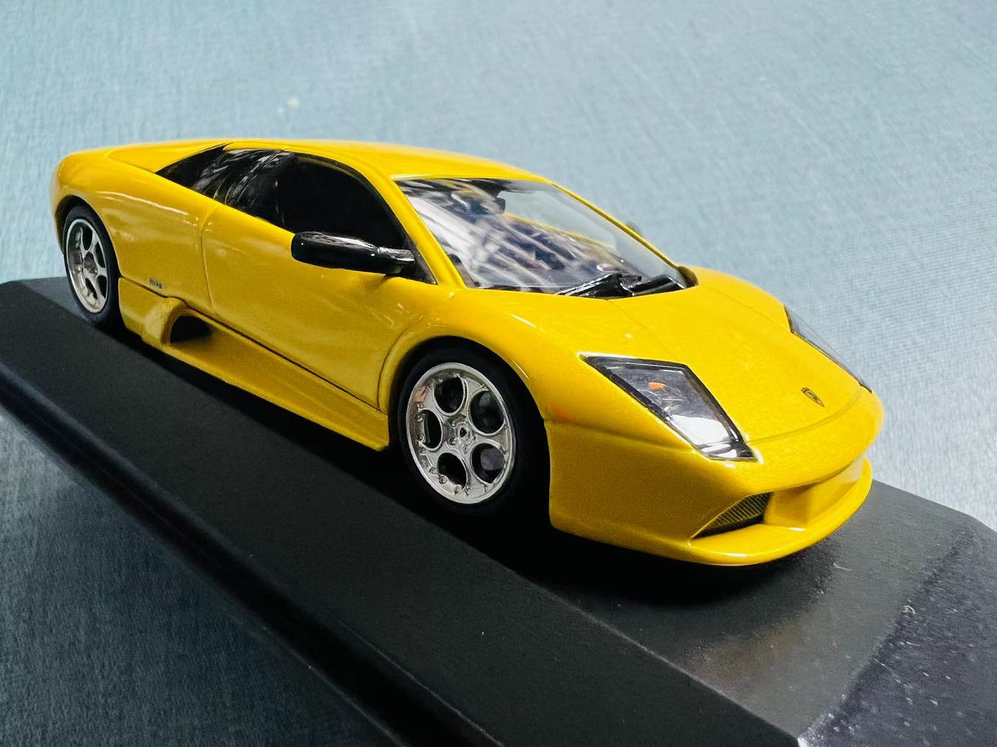 Discontinued rare Minichamps PMA 1/43 scale diecast model vintange Lamborghini Murcielago Super car out of print