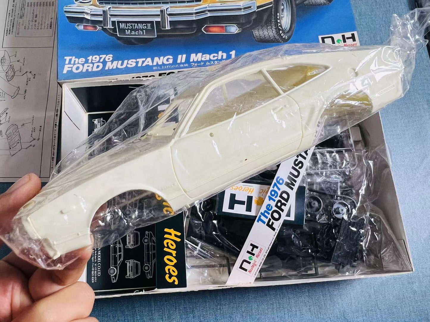 Rare discontinued original vintage 1/24 Ford Mustang II Mach 1 scale unassembled plastic model kit