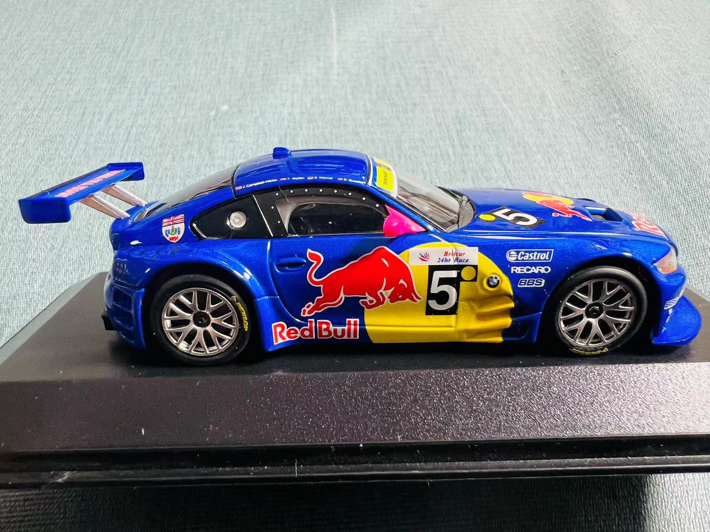 Discontinued Super Rare Vintage Minichamps 1/43 diecast model BMW Z4 M Coupe Red Bull